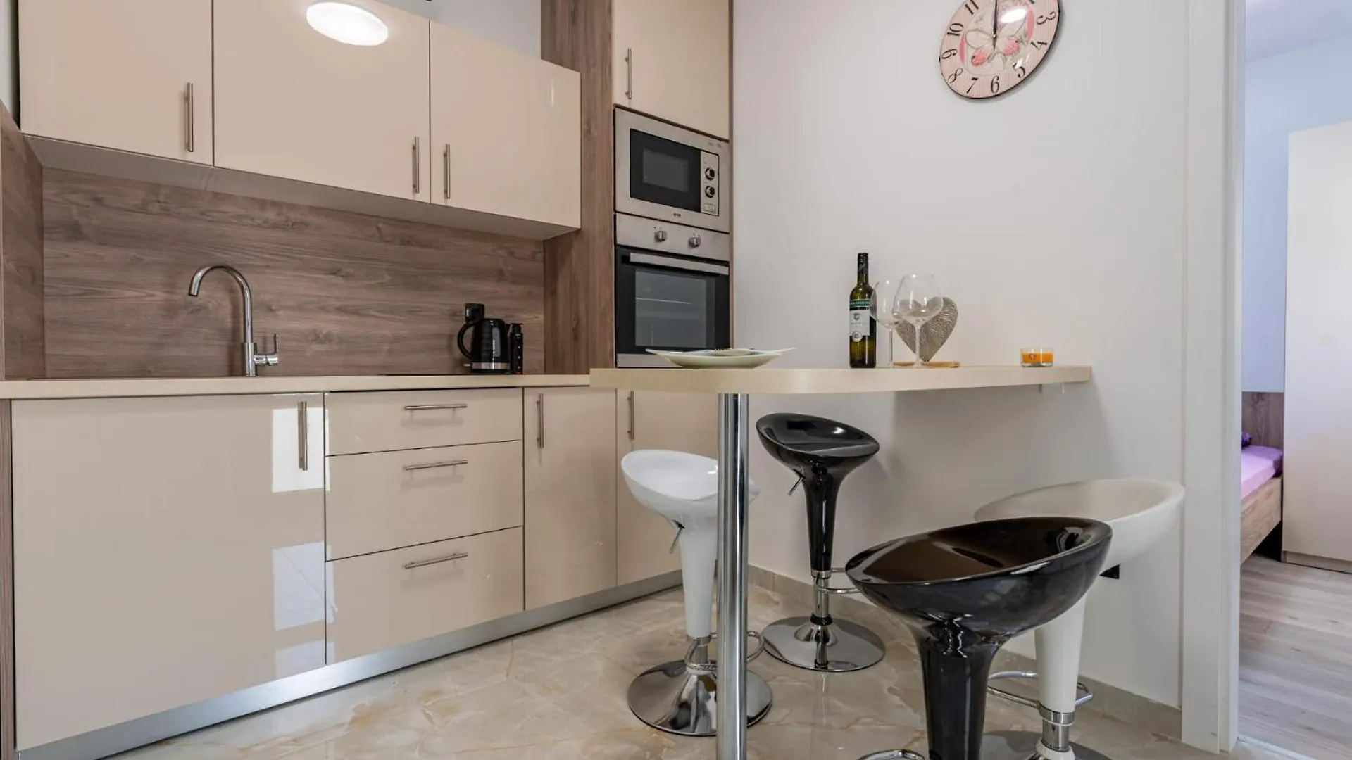 Appartamento Apartmani Curic Beachfront Pag Town