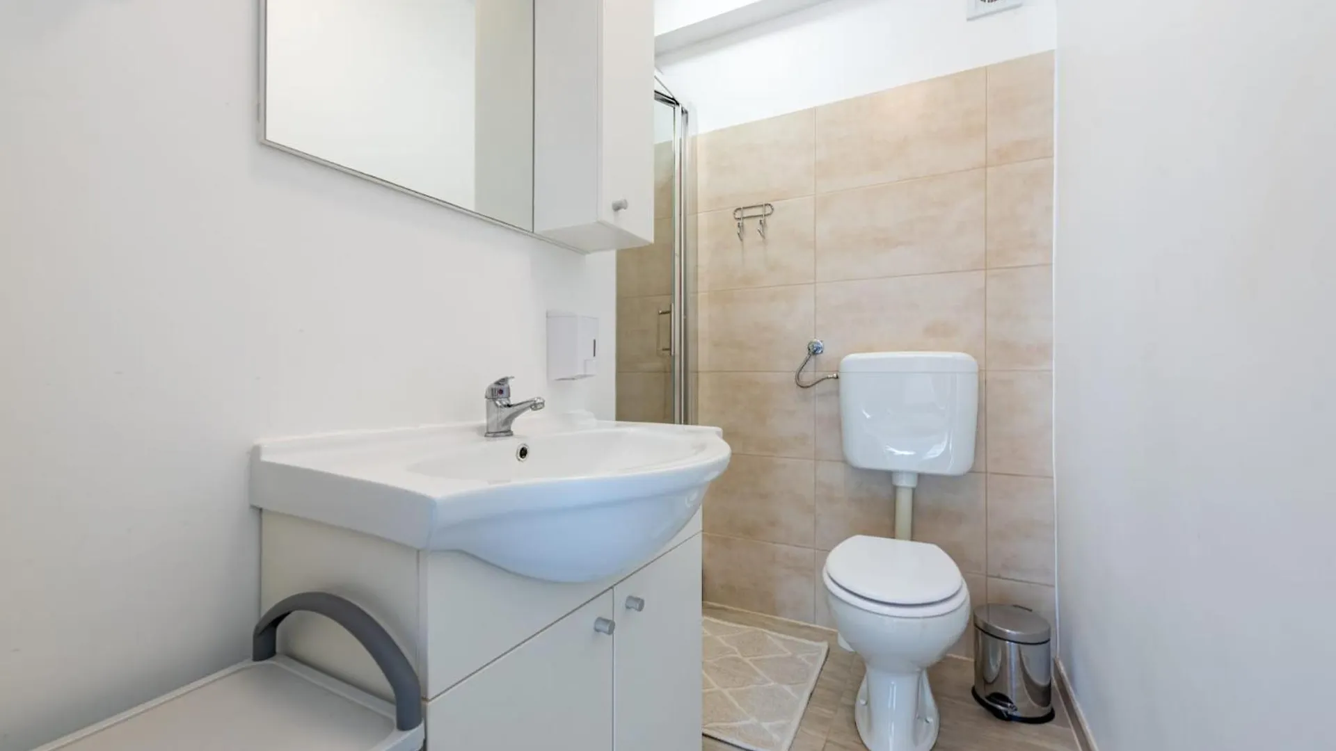 Appartamento Apartmani Curic Beachfront Pag Town Croazia