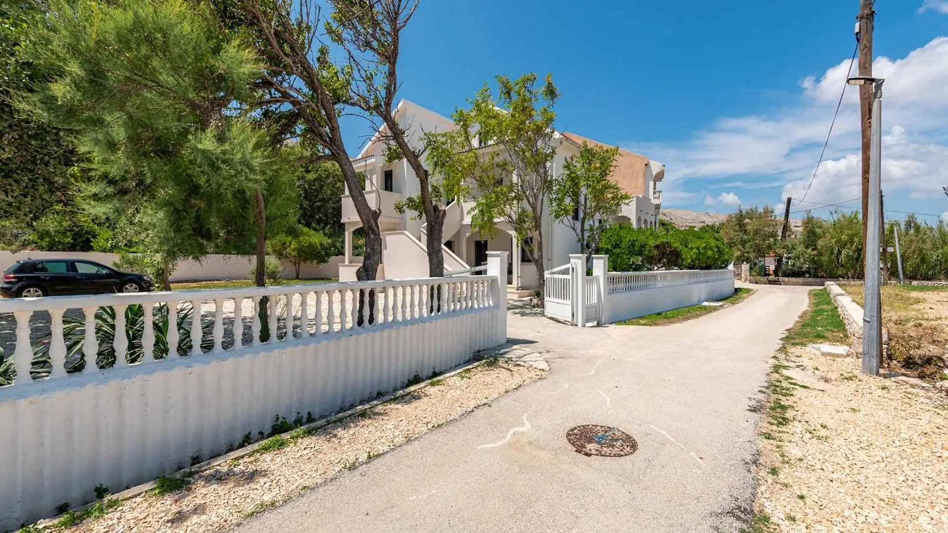Apartmani Curic Beachfront Pag Town 0*,  Croatia