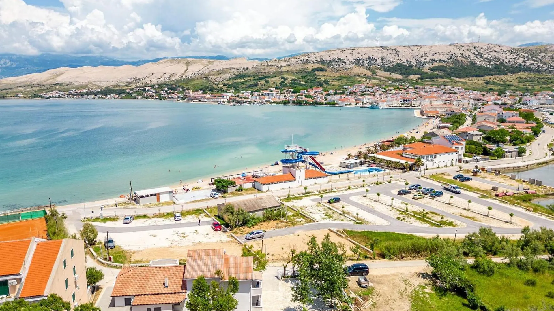 Apartment Apartmani Curic Beachfront Pag Town